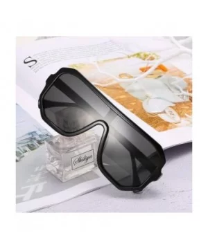 All-In-One Sunglasses Trend With Big Glasses Street Snap With Big Frame Sunglasses - 7. Grey Frame and Grey Sheet - CK18TMRLD...