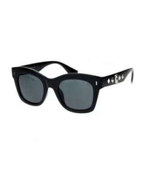 Womens Gothic Skull Emblem Thick Plastic Horn Rim Sunglasses - All Black - CX18L4YHLHQ $6.39 Rectangular